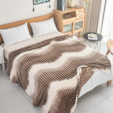 Κουβέρτα Fleece Ημίδιπλη 160x220cm Δίχρωμη Ριγέ Εκρού - Σκούρο Καφέ